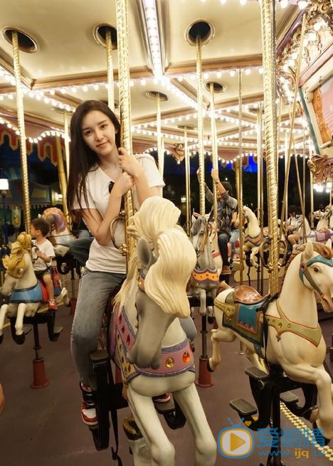 鲁筱冉生活照 鲁筱冉高清写真_鲁筱冉高清剧照