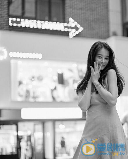 曾晓夏黑白写真 曾晓夏高清写真_曾晓夏高清剧照