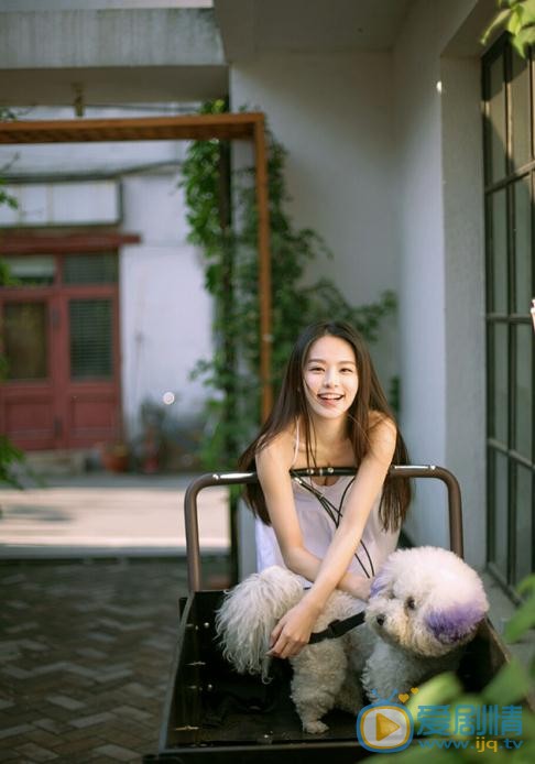 曾晓夏街拍写真 曾晓夏高清写真_曾晓夏高清剧照
