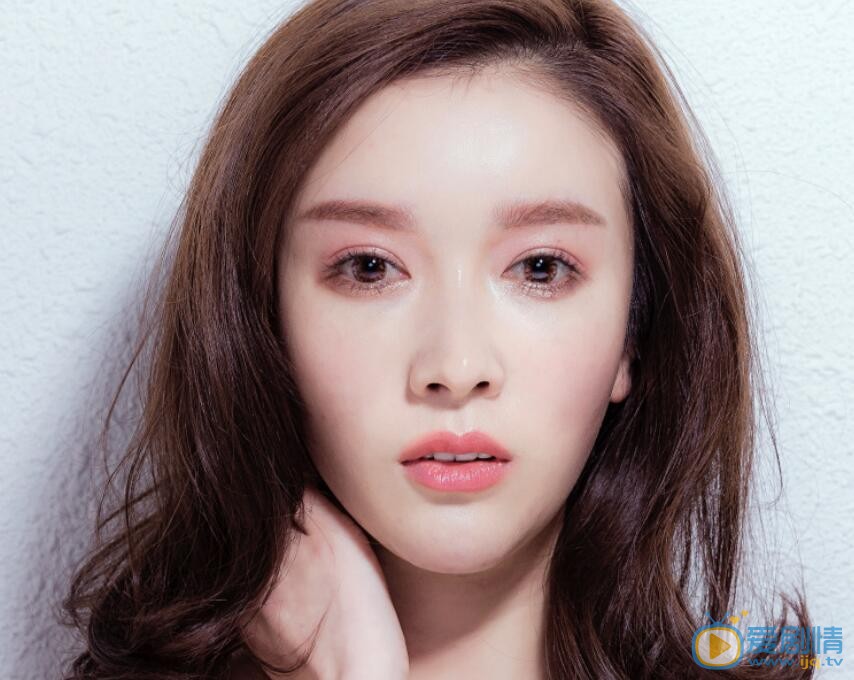 李艾瑾写真 李艾瑾高清写真_李艾瑾高清剧照