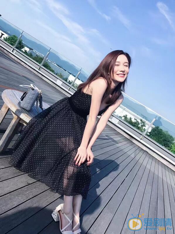 李艾瑾时尚写真 李艾瑾高清写真_李艾瑾高清剧照