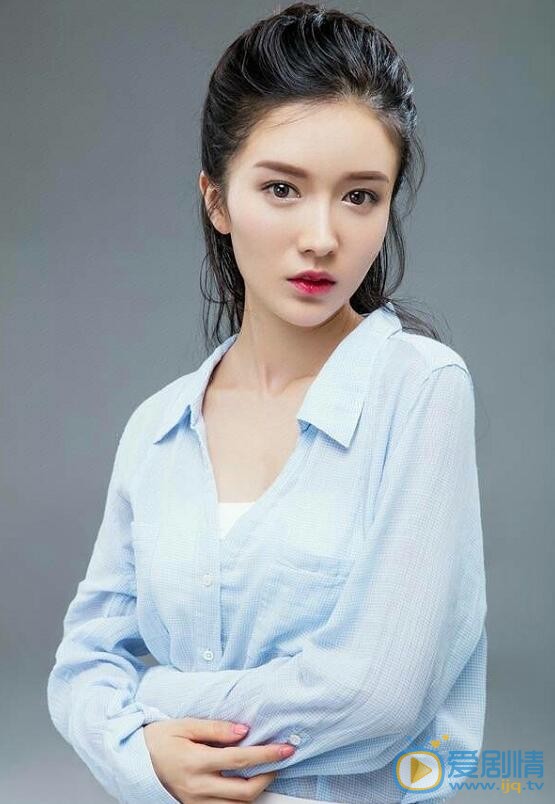 李艾瑾俏皮写真 李艾瑾高清写真_李艾瑾高清剧照