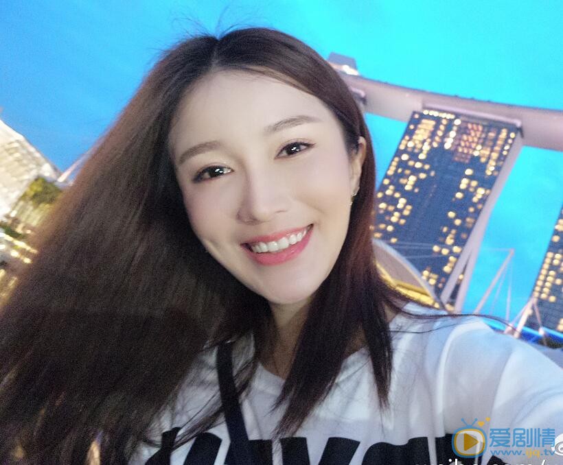 李艾瑾生活照 李艾瑾高清写真_李艾瑾高清剧照