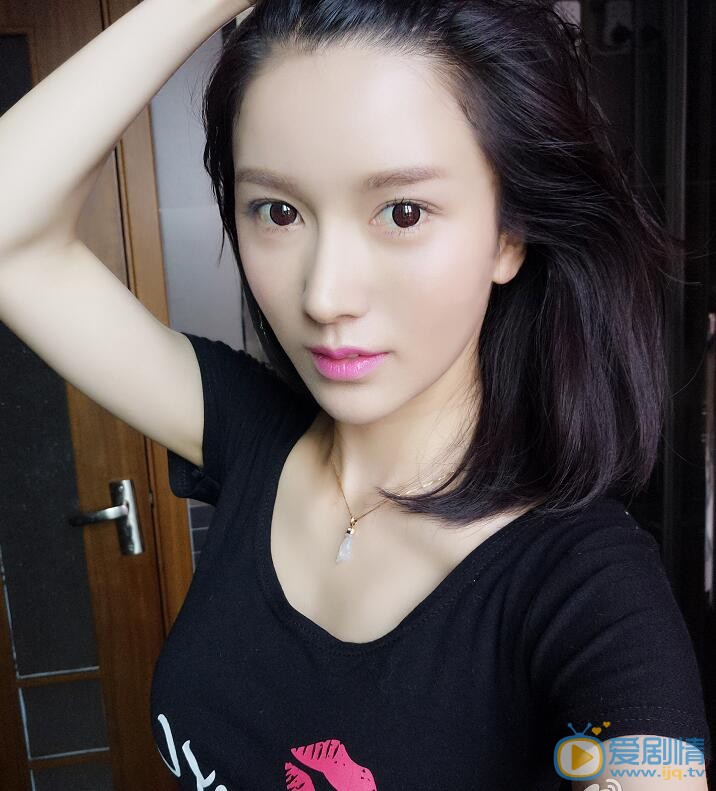 李艾瑾生活照 李艾瑾高清写真_李艾瑾高清剧照