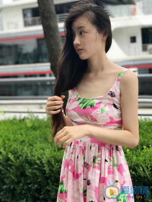 吕艳生活照 吕艳高清写真_吕艳高清剧照