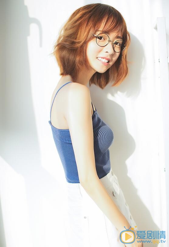 余心恬甜美写真 余心恬高清写真_余心恬高清剧照