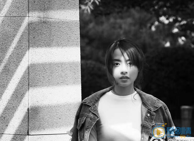 余心恬黑白写真 余心恬高清写真_余心恬高清剧照