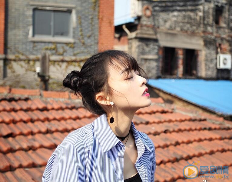 余心恬街拍写真 余心恬高清写真_余心恬高清剧照
