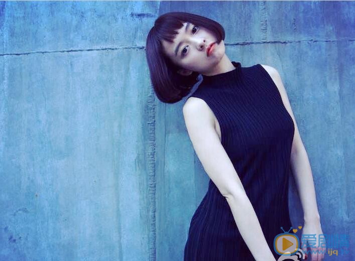 余心恬文艺写真 余心恬高清写真_余心恬高清剧照