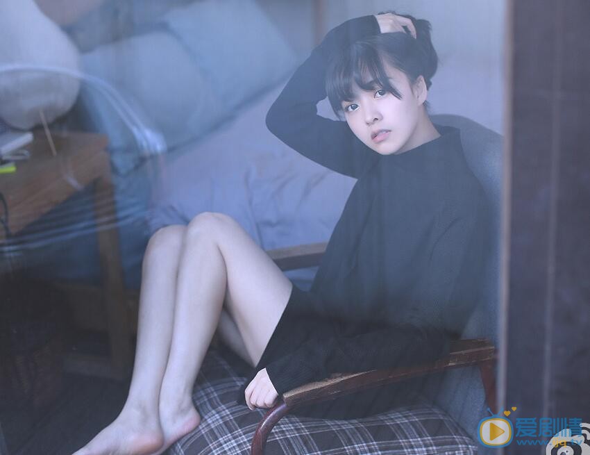 余心恬文艺写真 余心恬高清写真_余心恬高清剧照