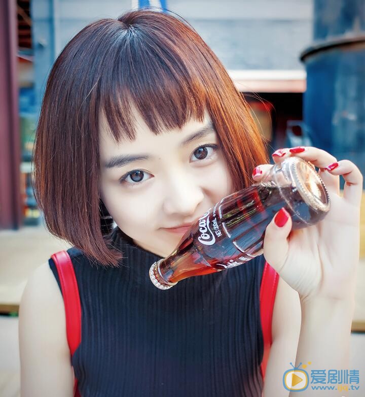 余心恬生活照 余心恬高清写真_余心恬高清剧照