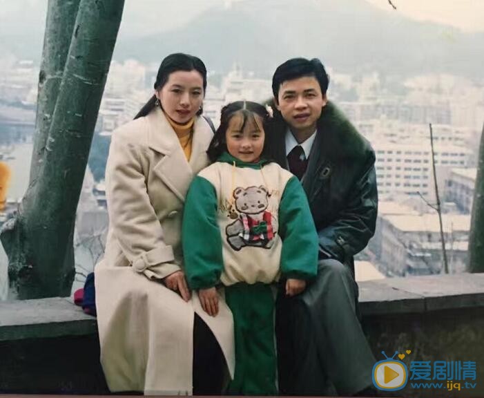 余心恬童年照 余心恬高清写真_余心恬高清剧照