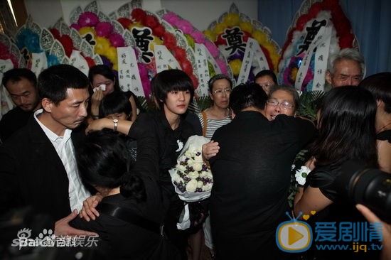 张子健前妻李婷追悼会 张子健高清写真_张子健高清剧照