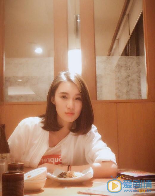 闫佳颖生活照 闫佳颖高清写真_闫佳颖高清剧照