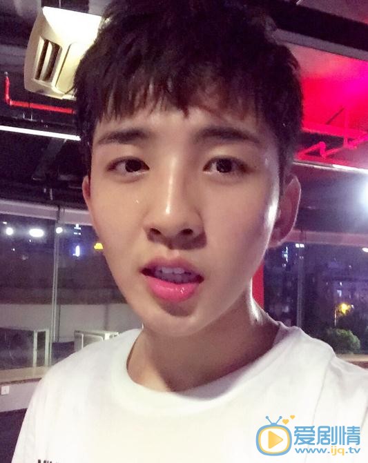 李政军生活照 李政军高清写真_李政军高清剧照