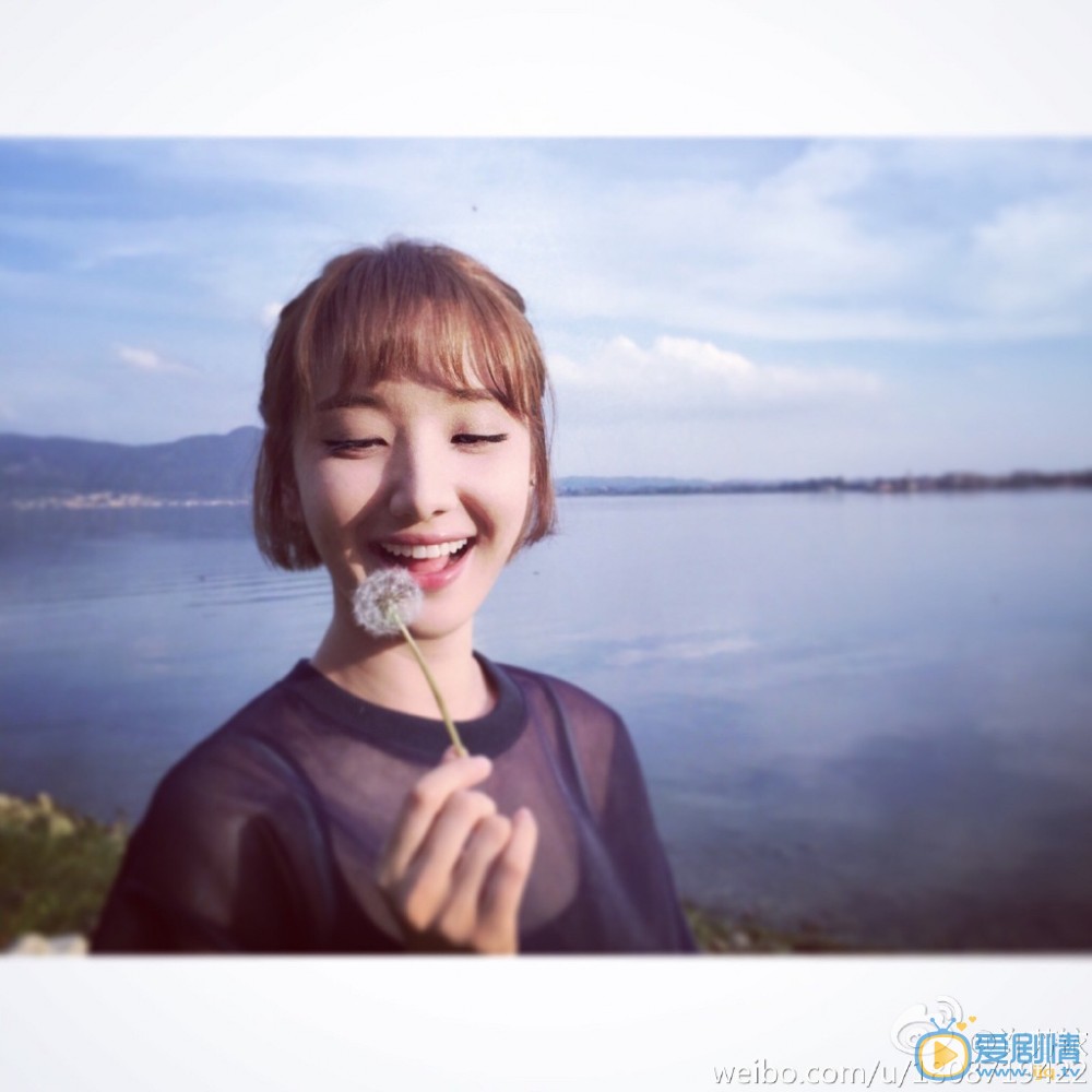 许芳铱海边写真 许芳铱高清写真_许芳铱高清剧照