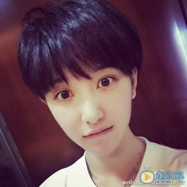 许芳铱生活照 许芳铱高清写真_许芳铱高清剧照