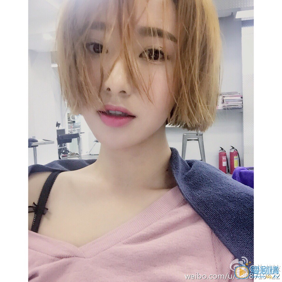 许芳铱生活照 许芳铱高清写真_许芳铱高清剧照