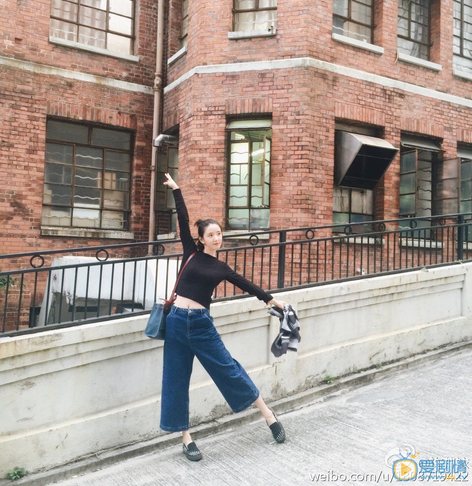 许芳铱街拍写真 许芳铱高清写真_许芳铱高清剧照