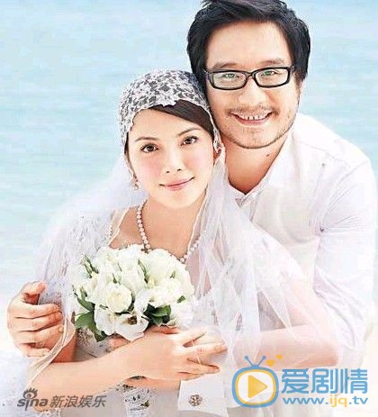 李心洁结婚照 李心洁和老公结婚照