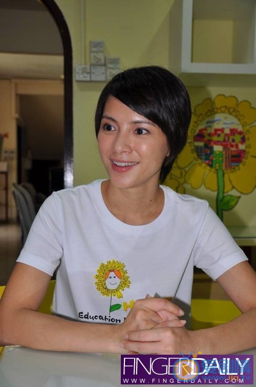 李心洁公益慈善 李心洁高清写真_李心洁高清剧照