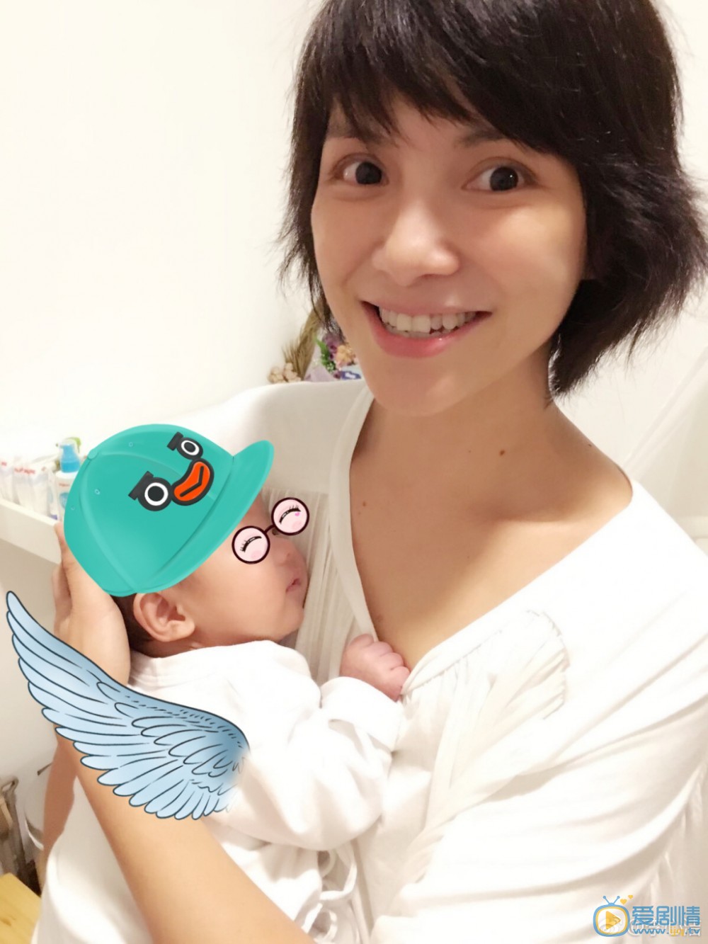 李心洁亲子照 李心洁高清写真_李心洁高清剧照