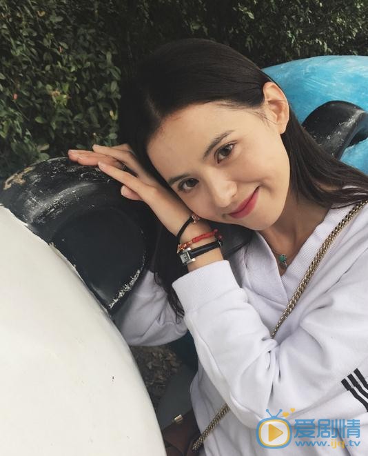 黄日莹生活照 黄日莹高清写真_黄日莹高清剧照