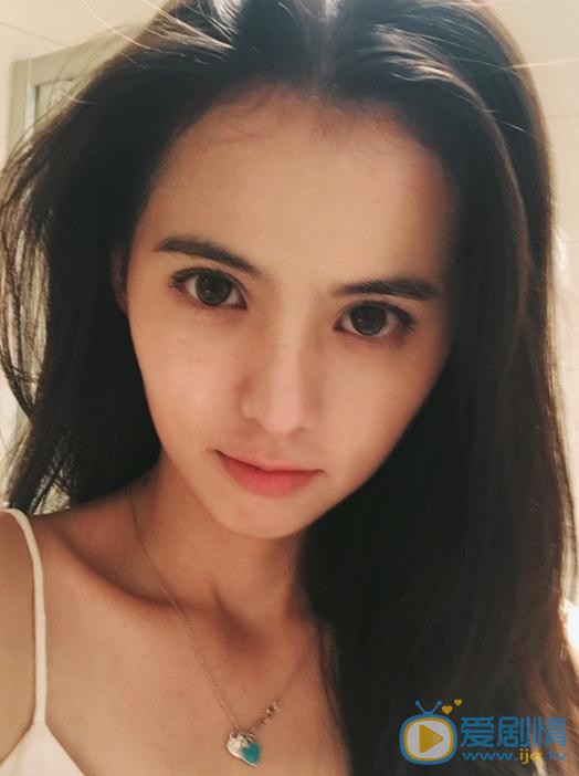 黄日莹生活照 黄日莹高清写真_黄日莹高清剧照