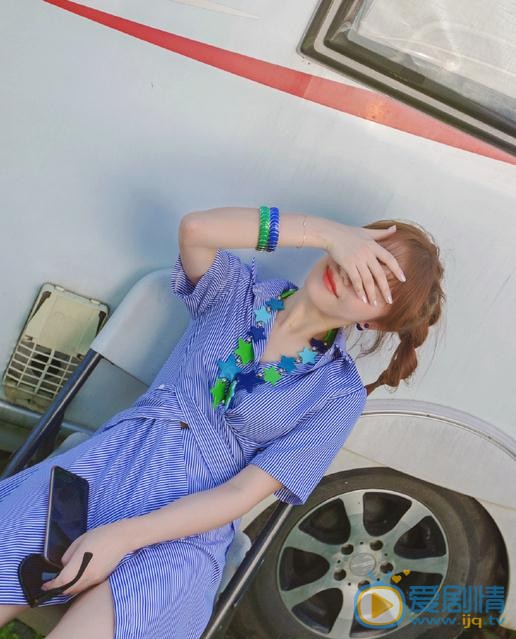 叶梓棠外国街头写真 叶梓棠高清写真_叶梓棠高清剧照
