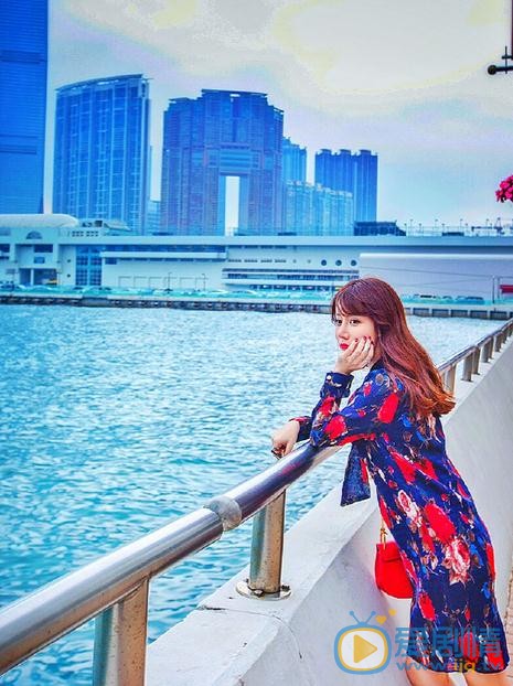 叶梓棠外国街头写真 叶梓棠高清写真_叶梓棠高清剧照
