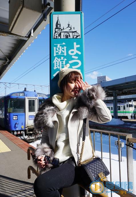 叶梓棠外国街头写真 叶梓棠高清写真_叶梓棠高清剧照