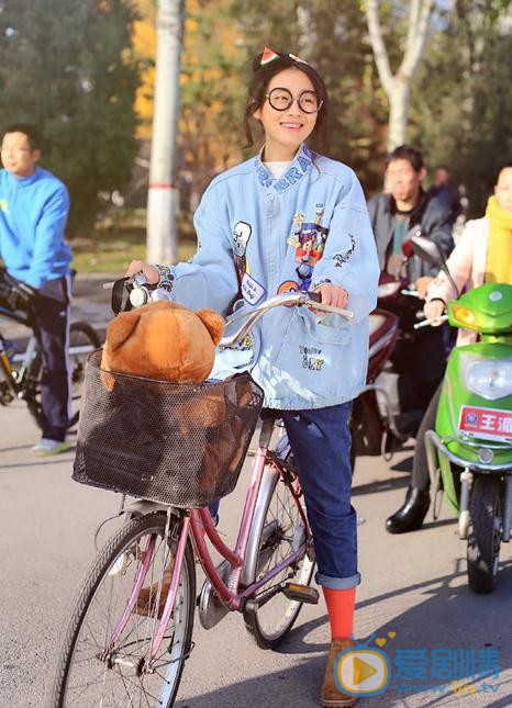 于小琬《我的早更男友》剧照 于小琬高清写真_于小琬高清剧照