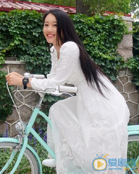 于小琬清新写真 于小琬高清写真_于小琬高清剧照