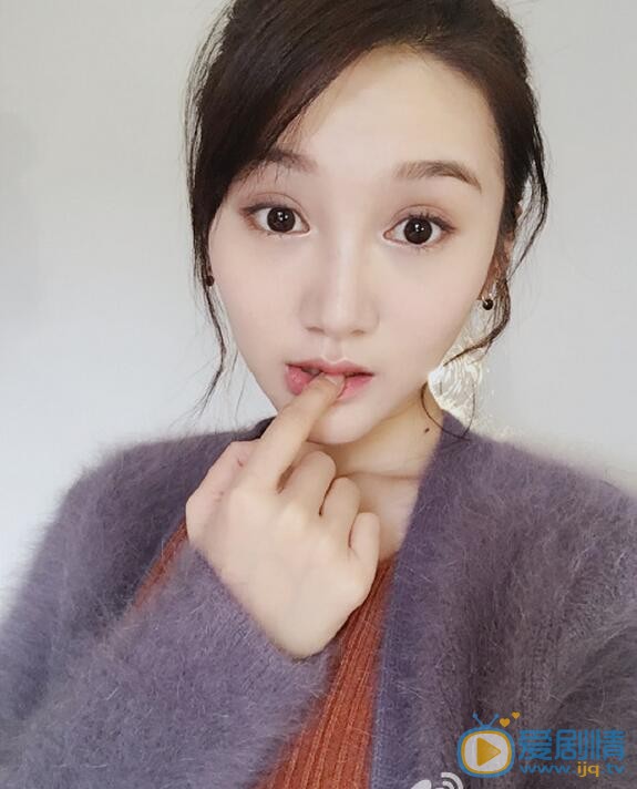 石敏卖萌照 石敏高清写真_石敏高清剧照
