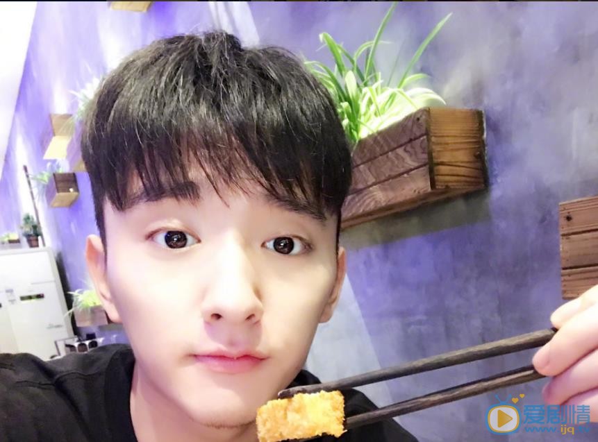 于小彤生活照 于小彤高清写真_于小彤高清剧照