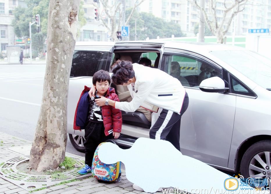 于小彤《放开我北鼻》综艺 于小彤高清写真_于小彤高清剧照