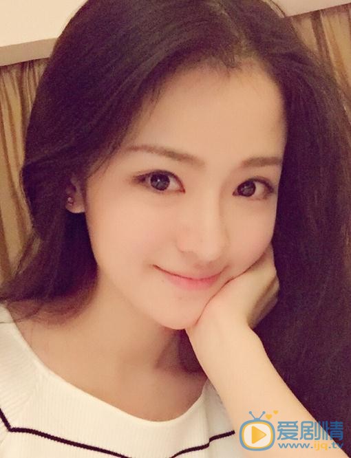 梦秦生活照 梦秦高清写真_梦秦高清剧照