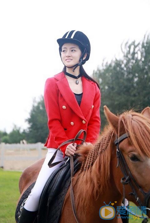 梦秦与马写真 梦秦高清写真_梦秦高清剧照