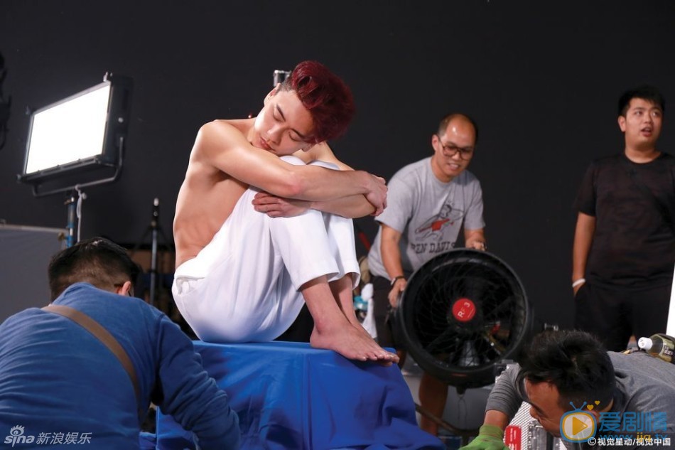黄宗泽性感肌肉大片 黄宗泽高清写真_黄宗泽高清剧照
