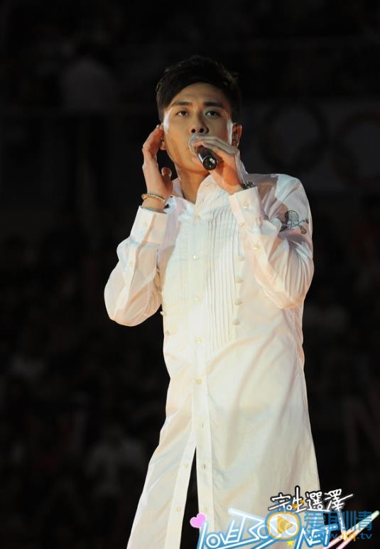 黄宗泽演唱会 黄宗泽高清写真_黄宗泽高清剧照