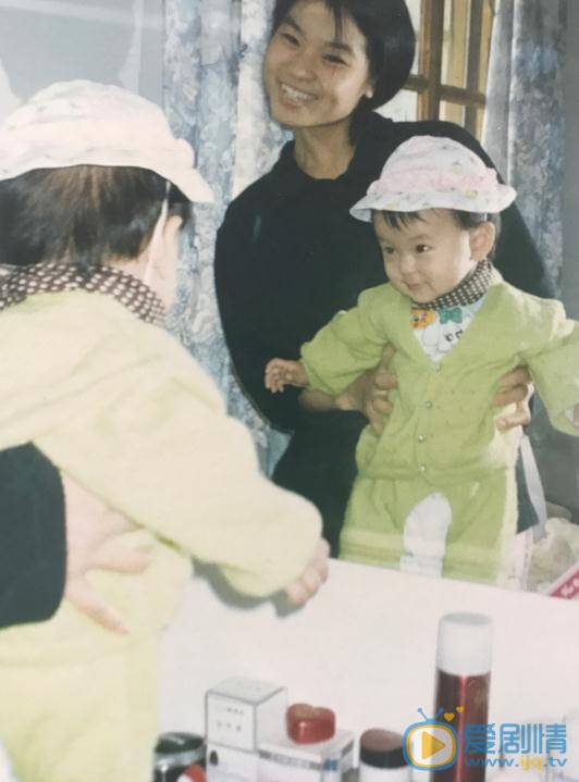 郑妙童年照 郑妙高清写真_郑妙高清剧照