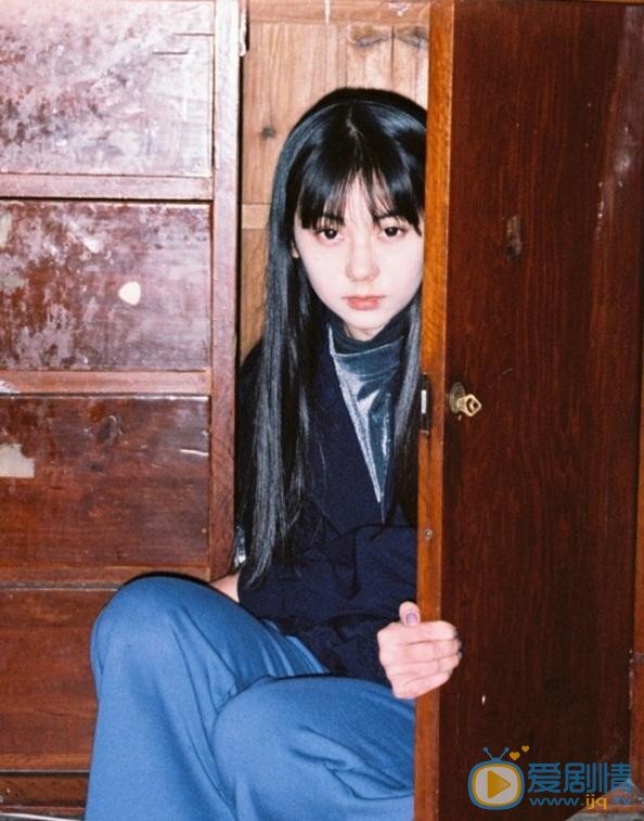 郑妙复古写真 郑妙高清写真_郑妙高清剧照