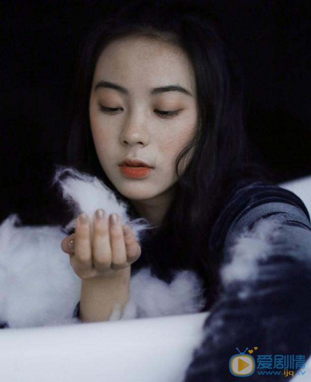 郑妙时尚写真 郑妙高清写真_郑妙高清剧照