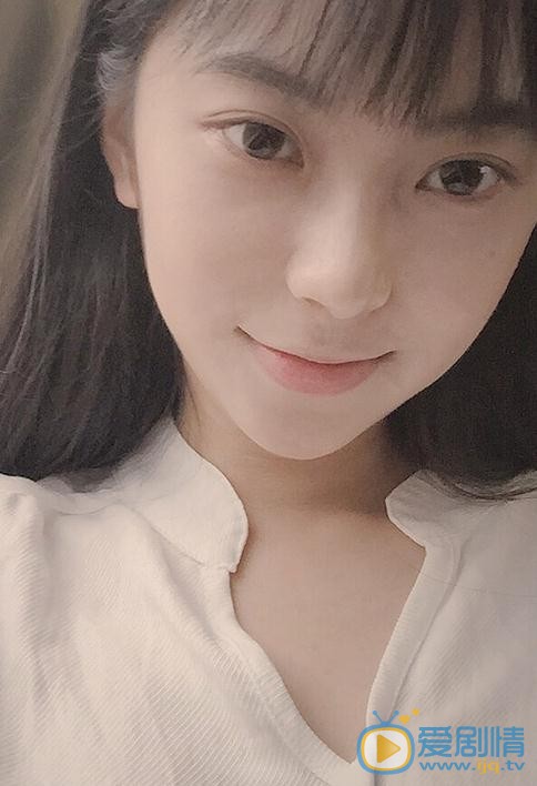 郑妙生活照 郑妙高清写真_郑妙高清剧照