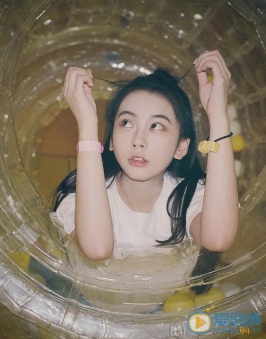 郑妙时尚写真 郑妙高清写真_郑妙高清剧照