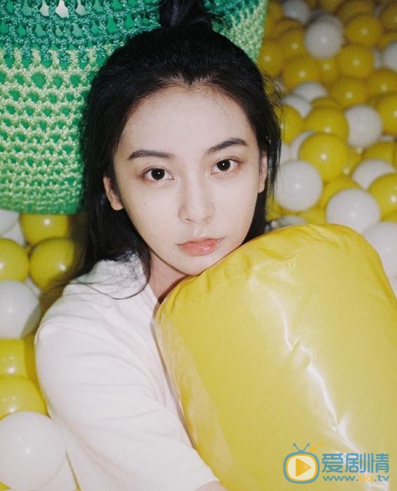 郑妙时尚写真 郑妙高清写真_郑妙高清剧照