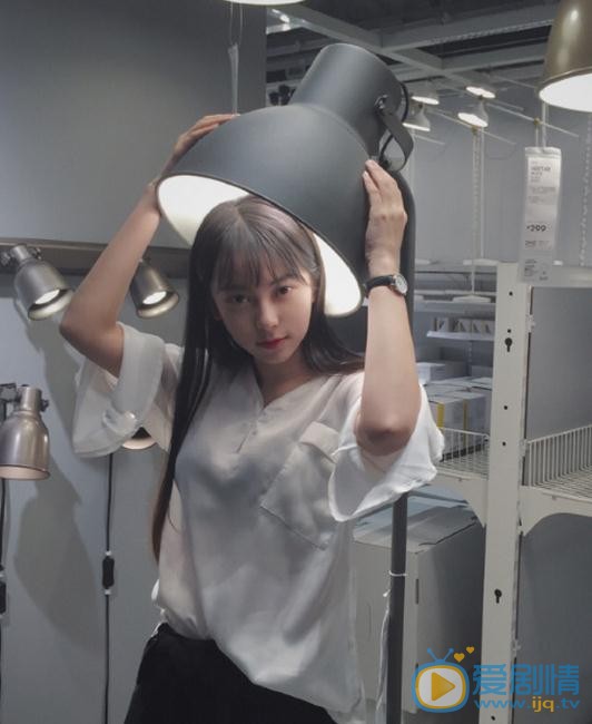 郑妙时尚写真 郑妙高清写真_郑妙高清剧照