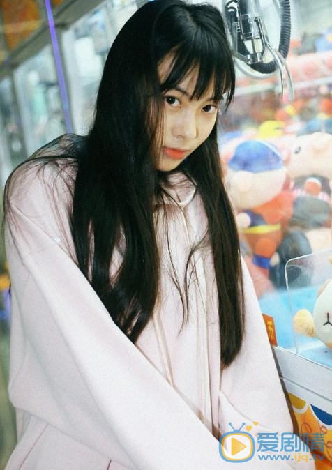 郑妙街头写真 郑妙高清写真_郑妙高清剧照