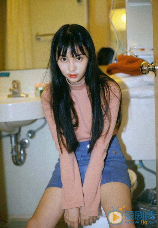 郑妙街头写真 郑妙高清写真_郑妙高清剧照