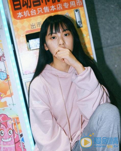 郑妙街头写真 郑妙高清写真_郑妙高清剧照